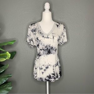 Tie Dye Vneck Tee